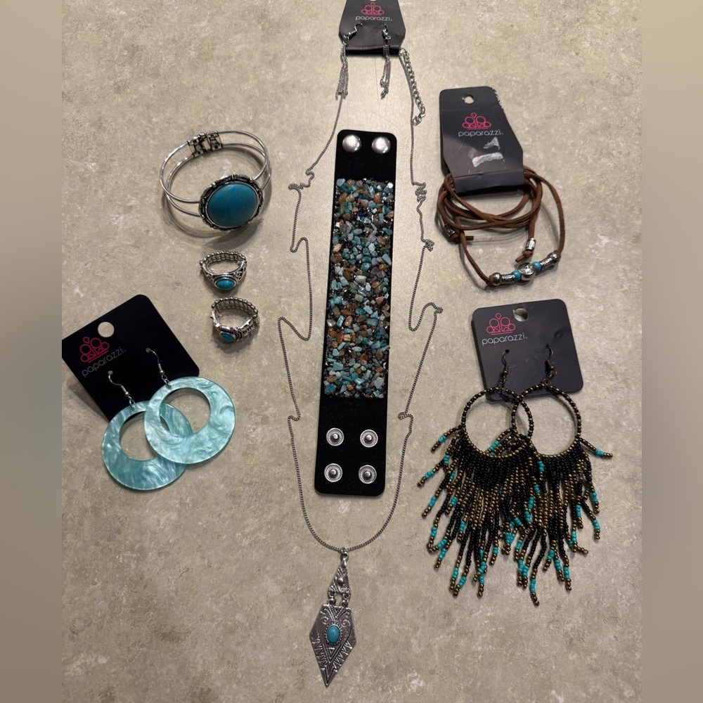 Set of 8 Turquoise Jewelry Collection